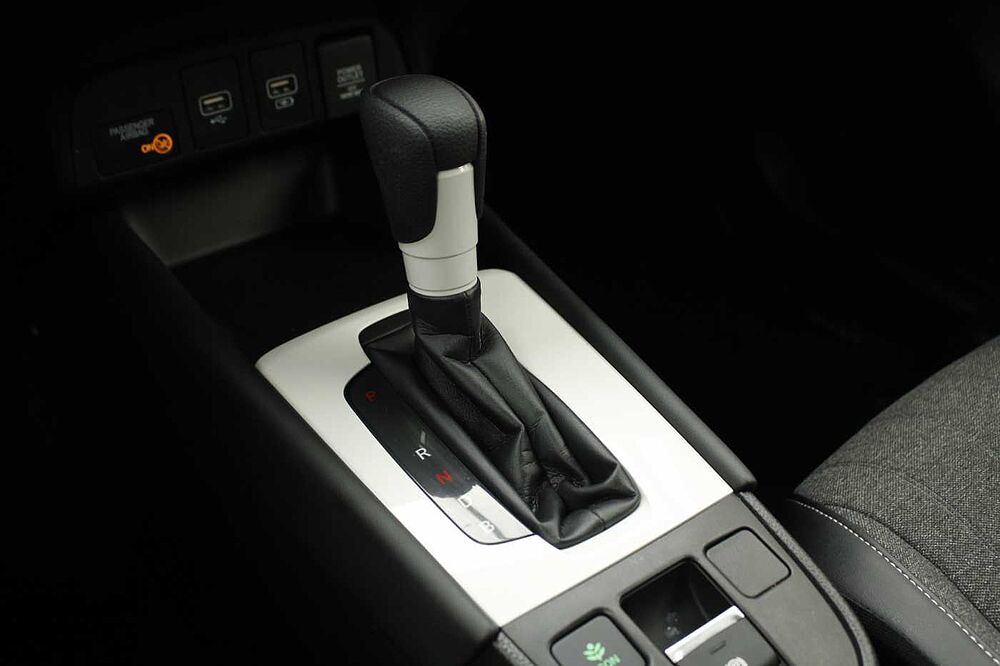 Honda Jazz Hìbrido 1.5 i-MMD Elegance